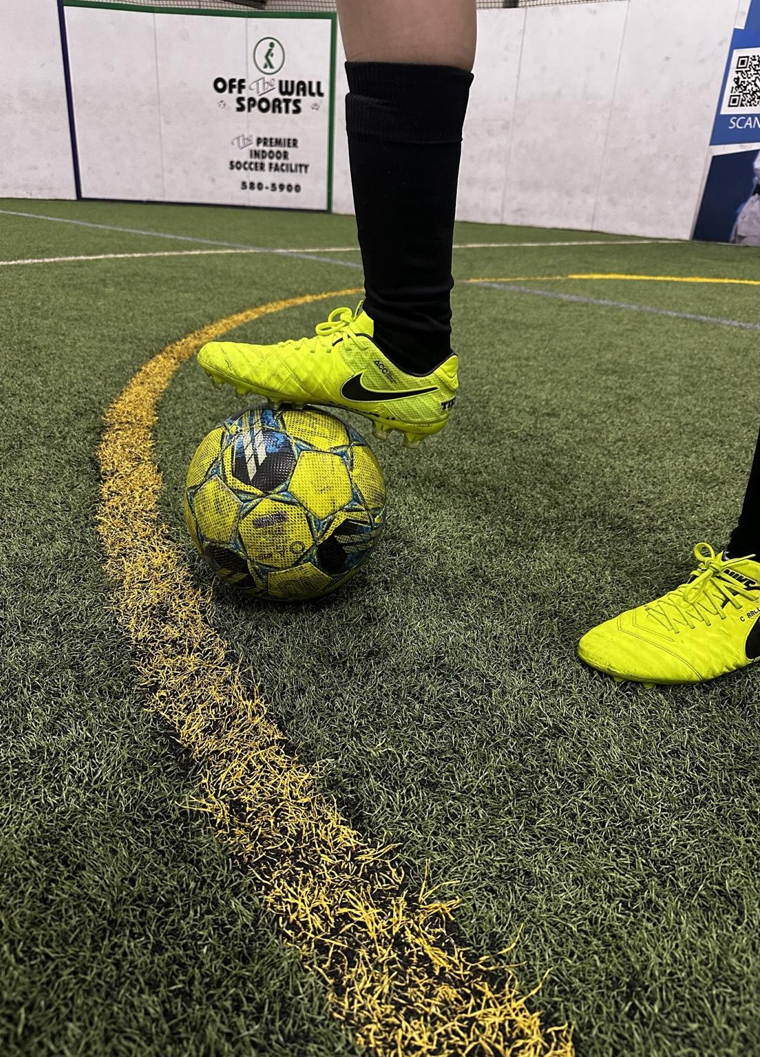 Player footwork drill during Foundry seasonal camp